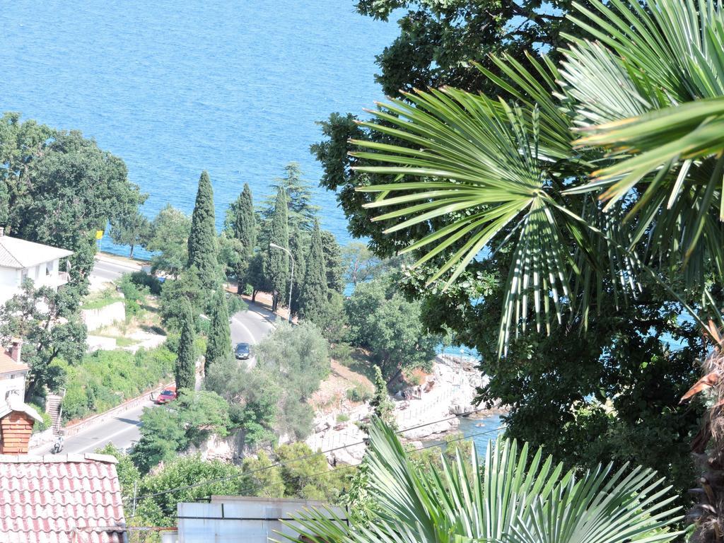 Apartment Bambi Opatija Exteriör bild